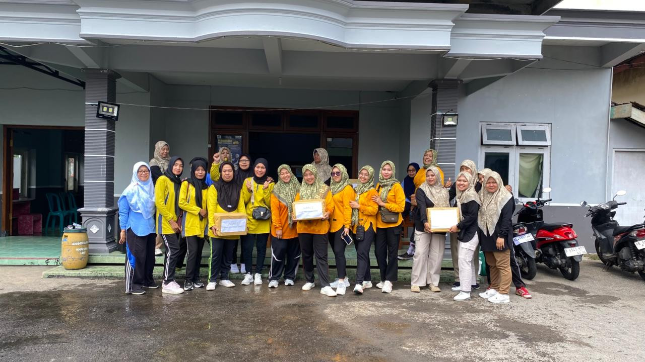 PHBN LOMBA IBU-IBU TP PKK DAN SEMUA KADER DESA CEPOKO TAHUN 2025